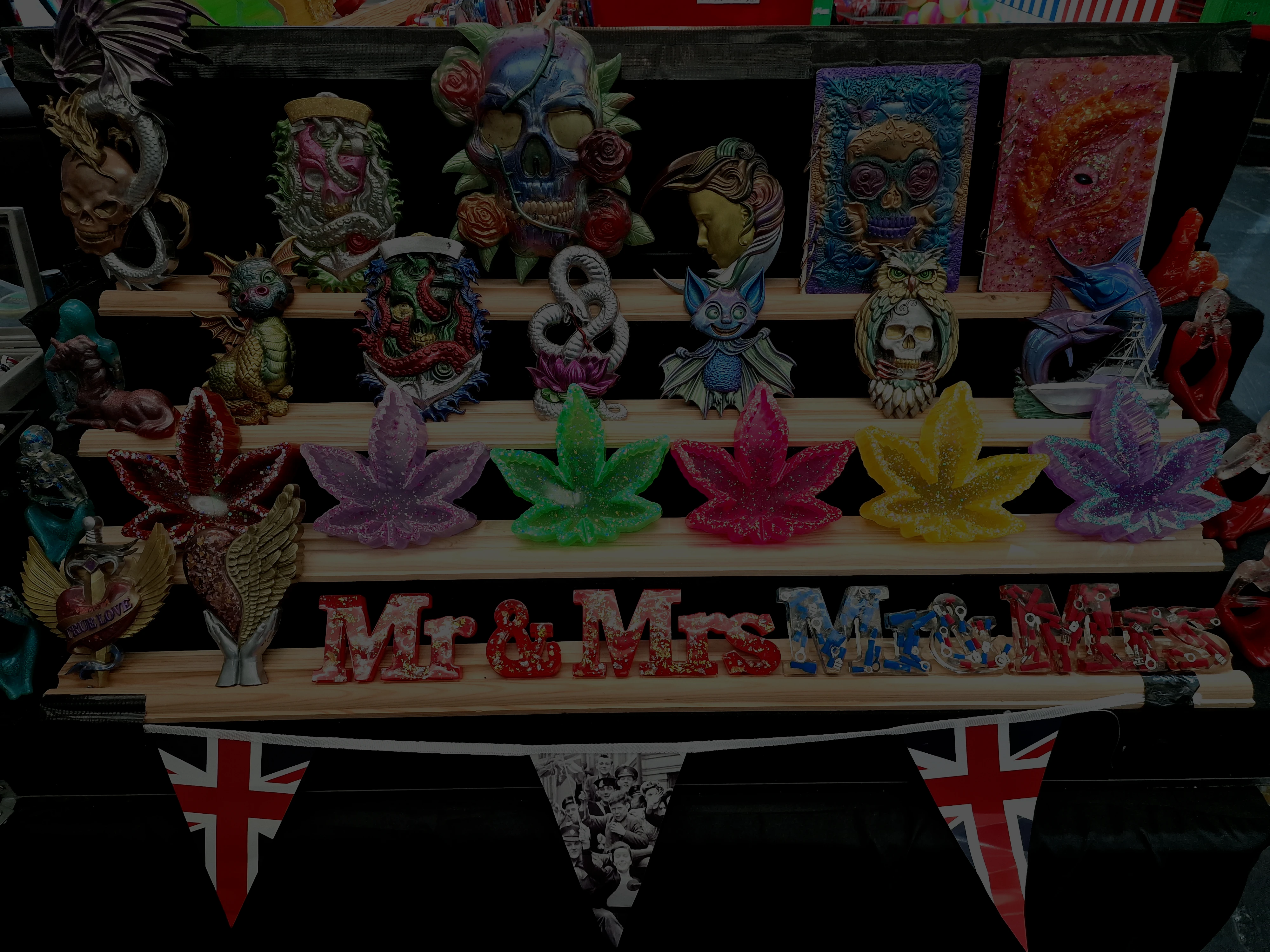 Skegness Retreats luxury caravan living area